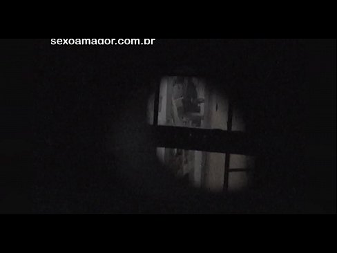 ❤️ 金发女郎被隐藏在空心砖后面的邻居偷窥者偷偷录影 ☑ Sex video﹏﹏
